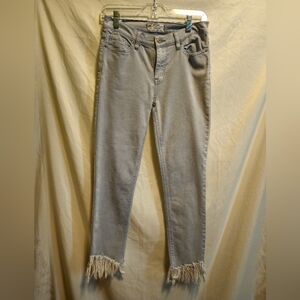 Free People Great Heights Mid-Rise Light Wash Skinny Jeans Size 26 Fringe Bottom